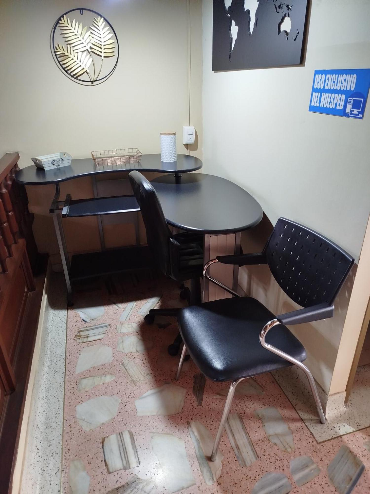 Hotel Casa Aragon Cartago Εξωτερικό φωτογραφία